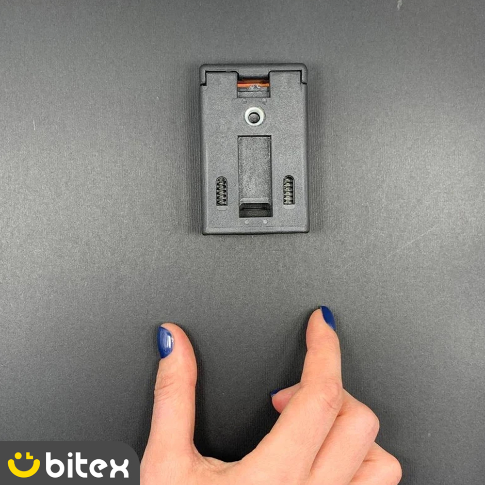 گیره نگهدارنده گوشی موبایل یونیمات مدل D909